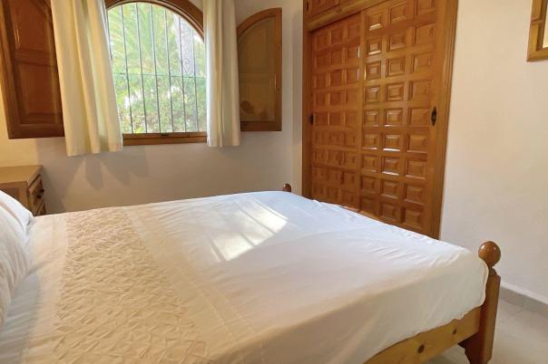 2 bed apartment in Moraira