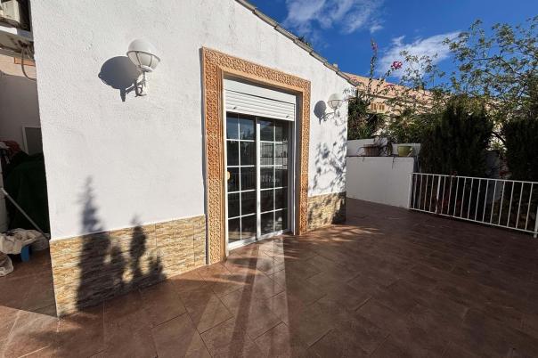 5 bed chalet in Alicante/Alacant