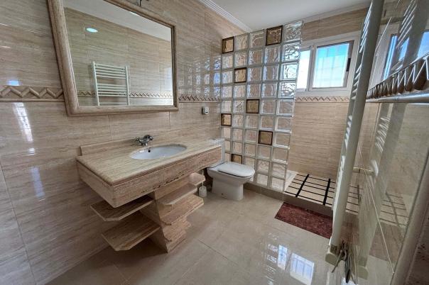 5 bed chalet in Alicante/Alacant