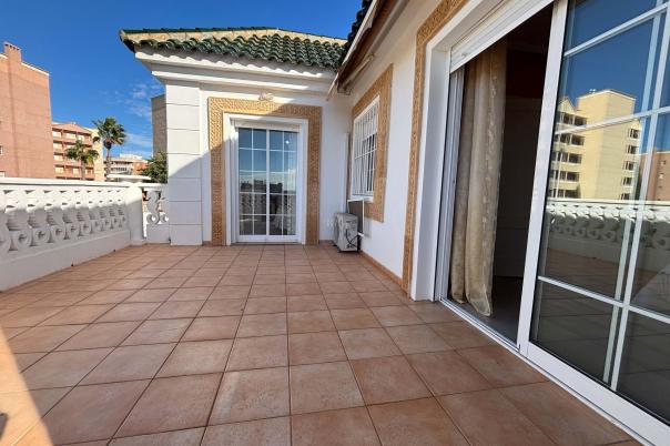 5 bed chalet in Alicante/Alacant
