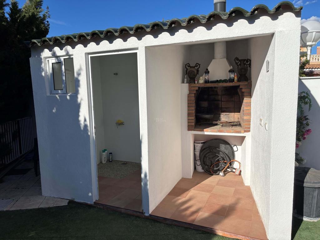 5 bed chalet in Alicante/Alacant