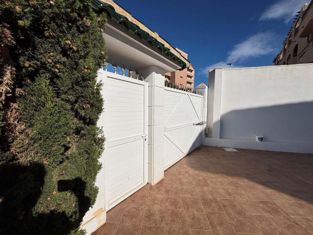 5 bed chalet in Alicante/Alacant