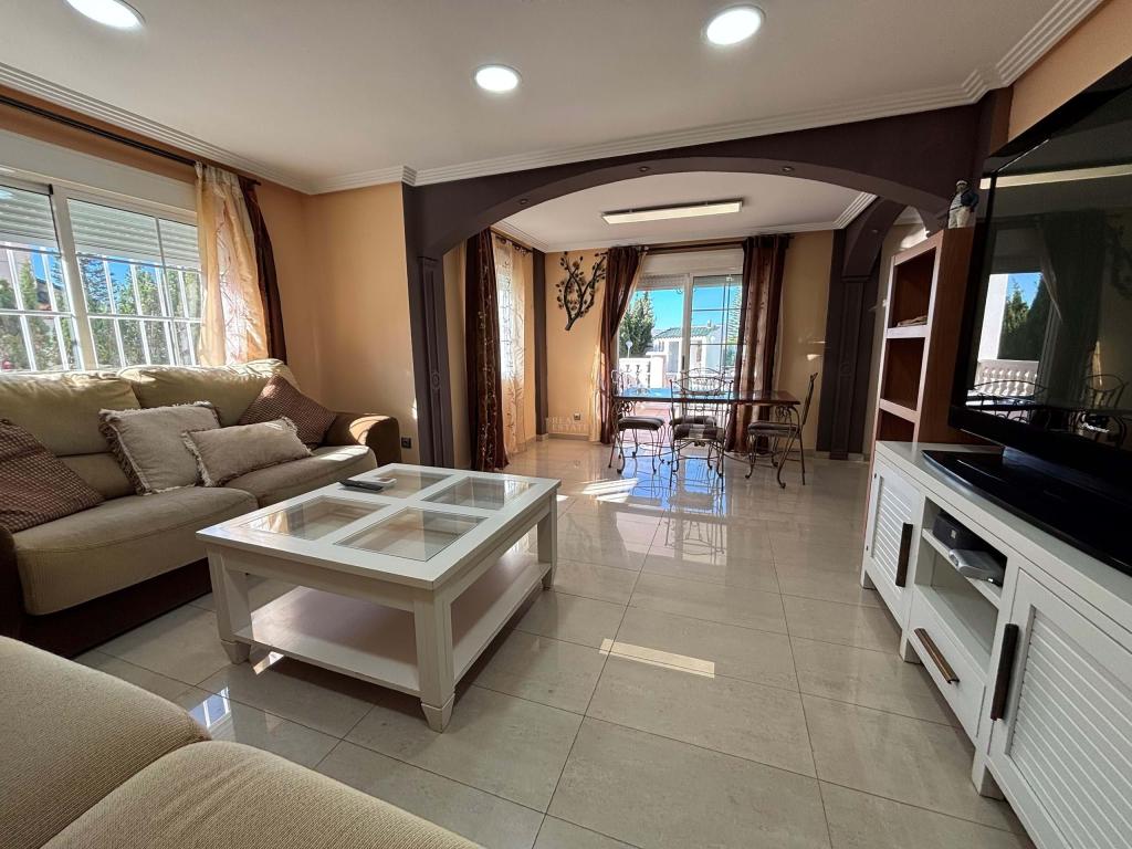 5 bed chalet in Alicante/Alacant