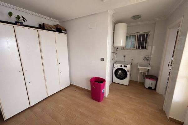 5 bed chalet in Alicante/Alacant