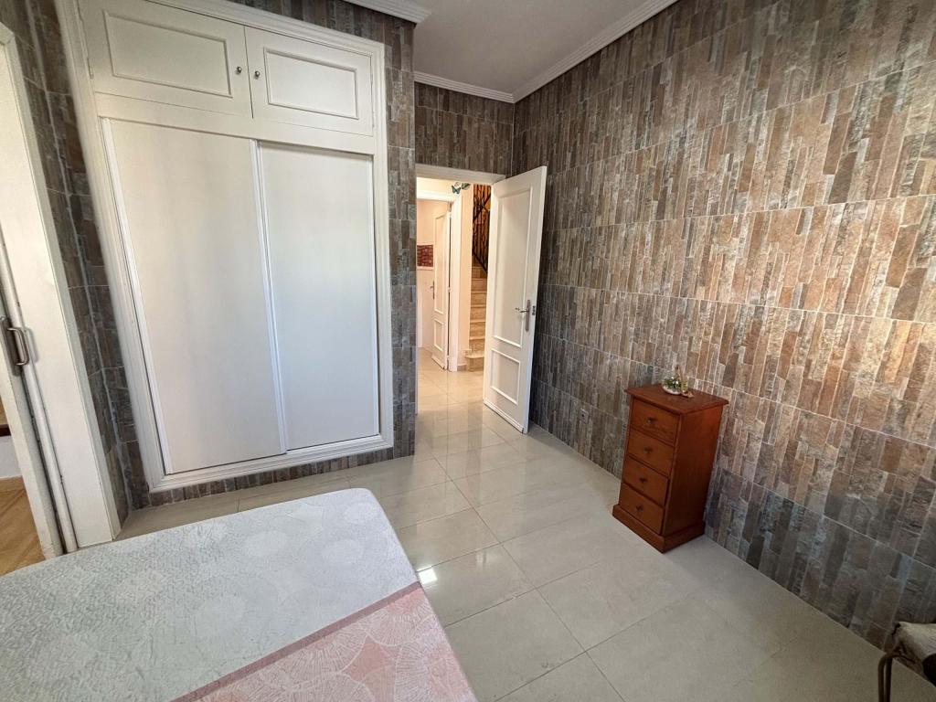 5 bed chalet in Alicante/Alacant