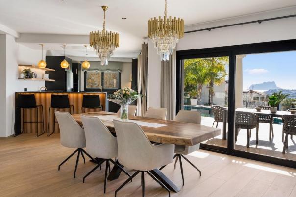 4 bed villas in Moraira