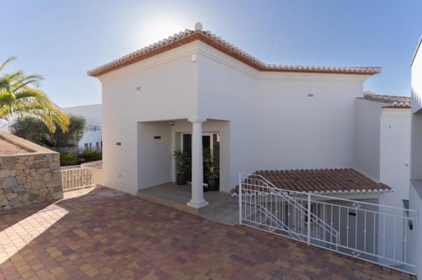 4 bed villas in Moraira