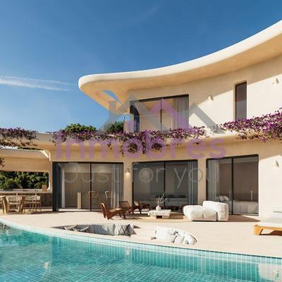 4 bed casa / chalet in Jávea