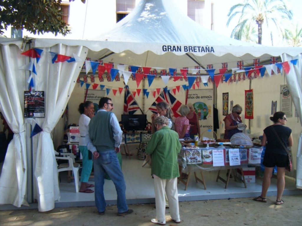 Friends of the Children of Emaus