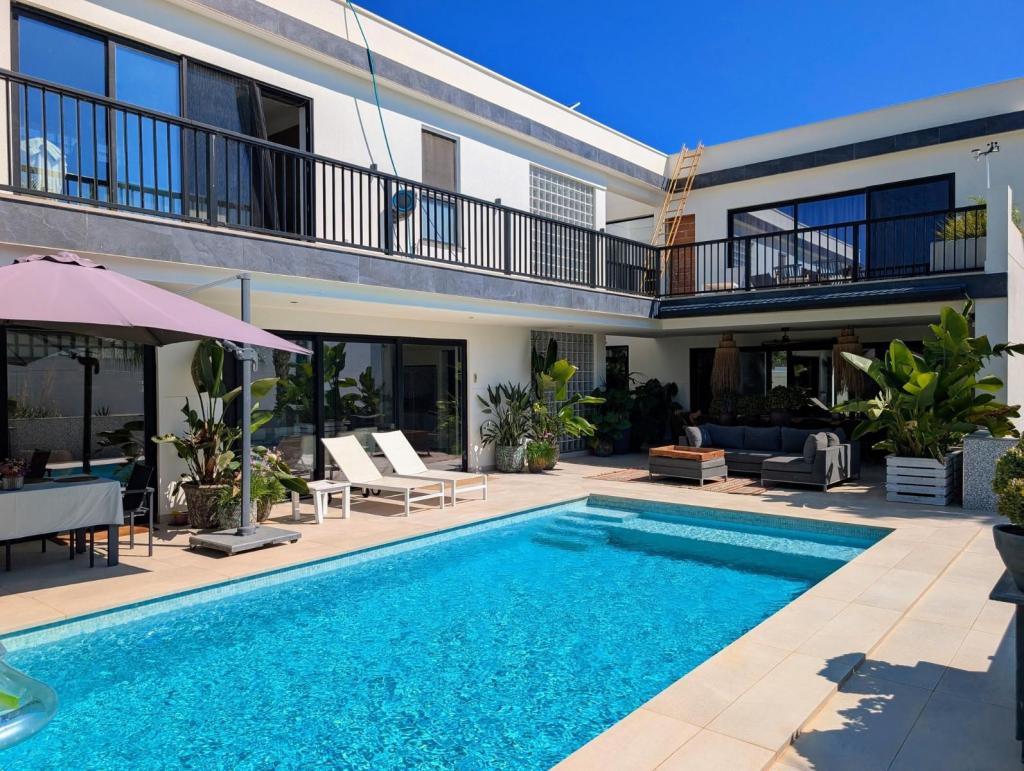 4 bed villas in Calpe