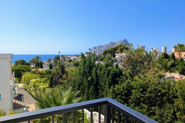 4 bed villas in Calpe