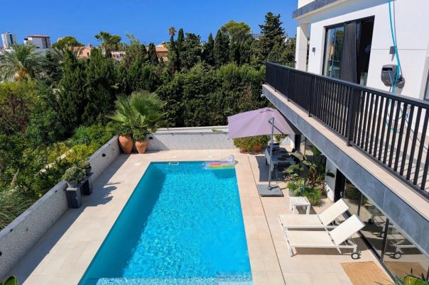 4 bed villas in Calpe