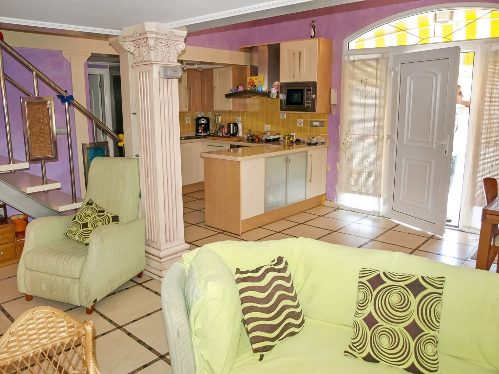 11 bed villa in Denia
