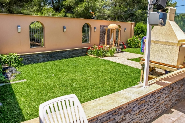 11 bed villa in Denia