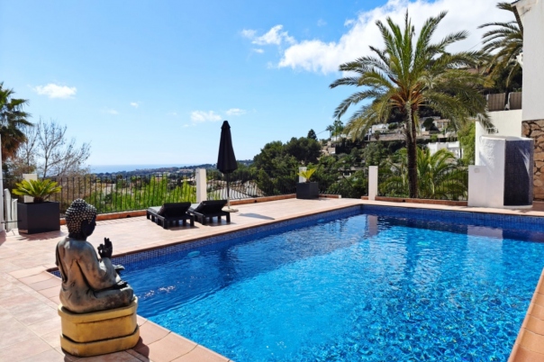 4 bed villa in Moraira