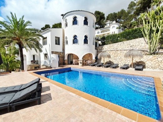 4 bed villa in Moraira