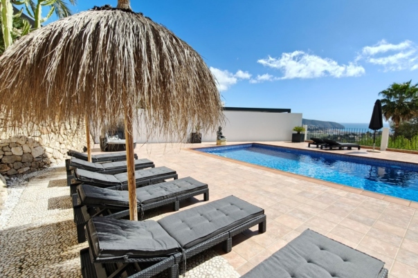 4 bed villa in Moraira