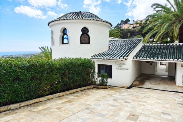 4 bed villa in Moraira