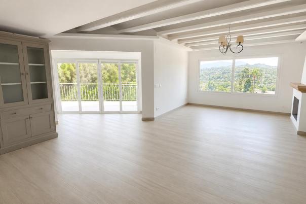6 bed villa in Jávea