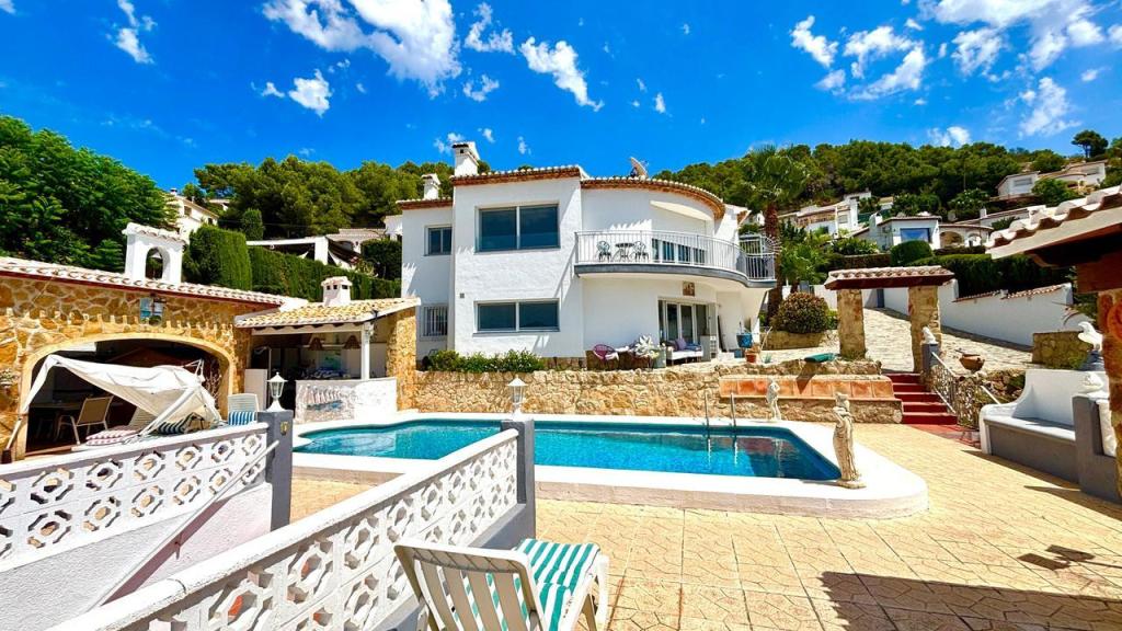 6 bed villa in Jávea