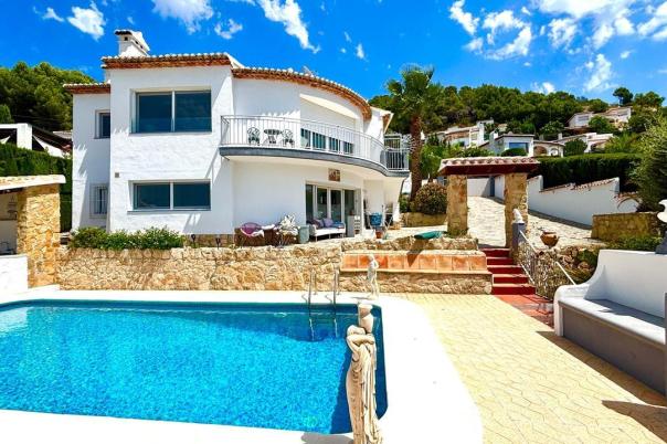 6 bed villa in Jávea
