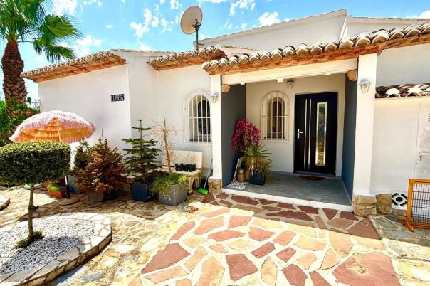 6 bed villa in Jávea