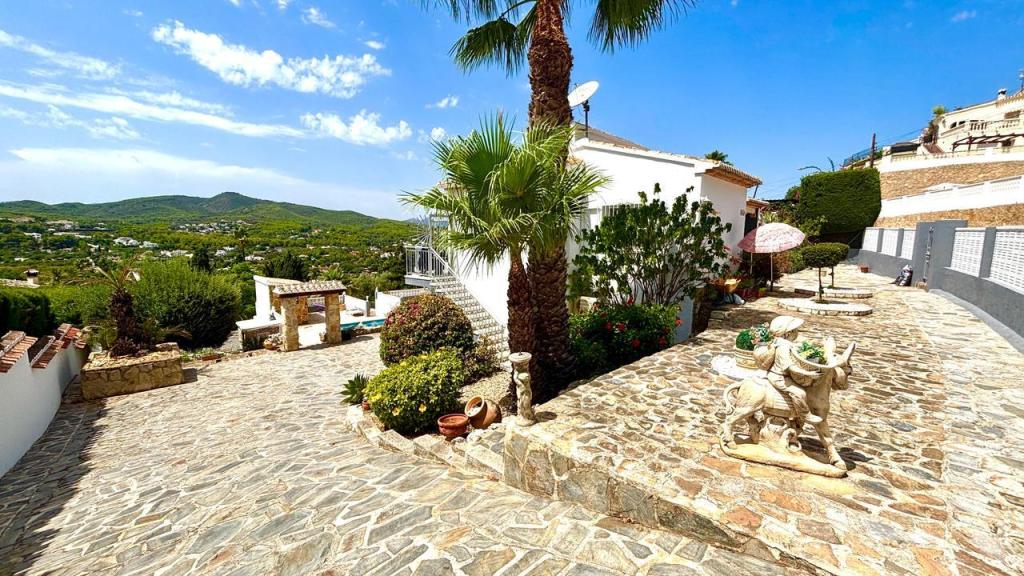 6 bed villa in Jávea