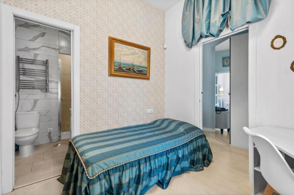 2 bed apartment in Altea