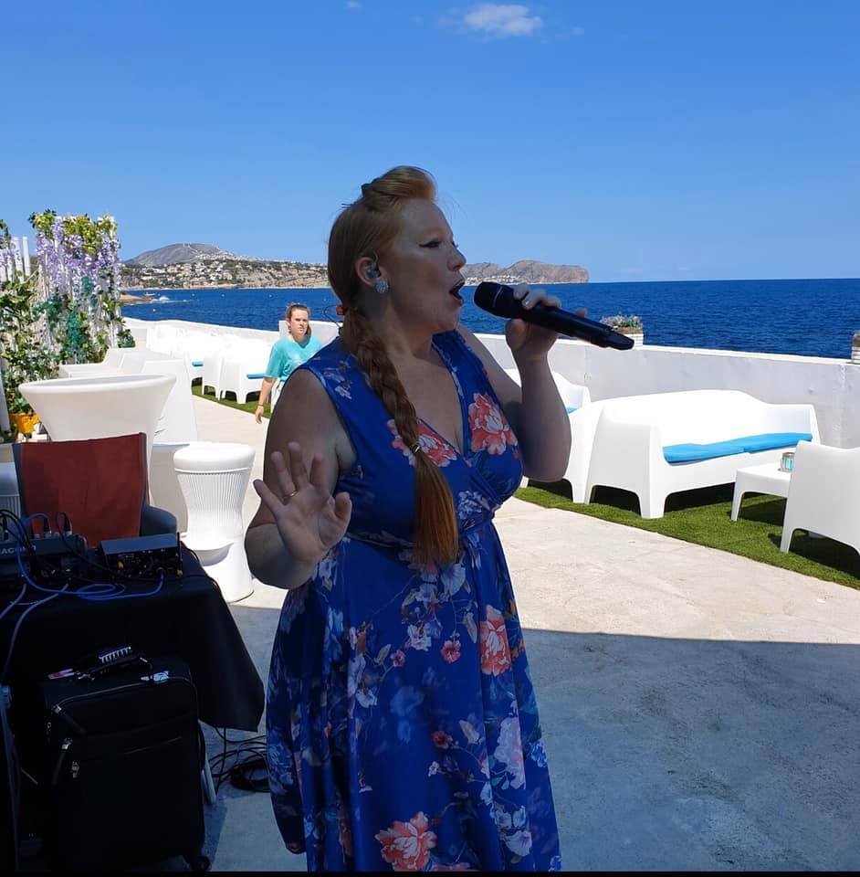 Live Music and Entertainment: Oceana Costa Blanca