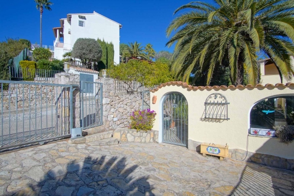 5 bed villa in Pego