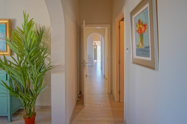 5 bed villa in Pego
