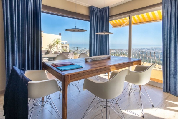 5 bed villa in Pego