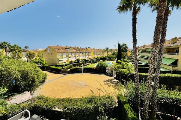 2 bed apartment in Jávea