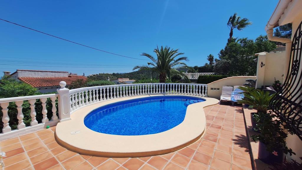 6 bed villa in Orba