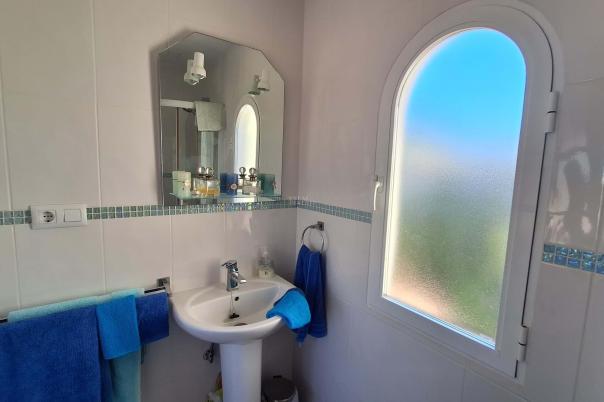 6 bed villa in Orba