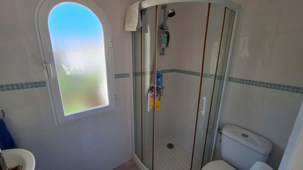 6 bed villa in Orba