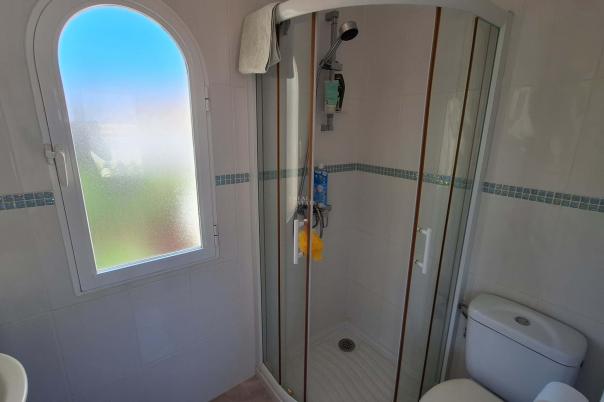6 bed villa in Orba