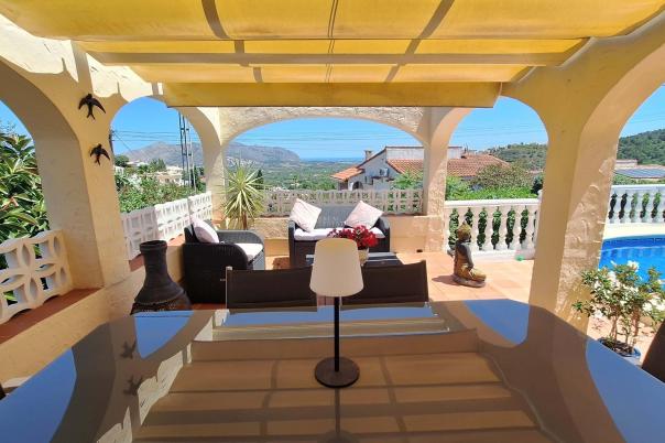 6 bed villa in Orba