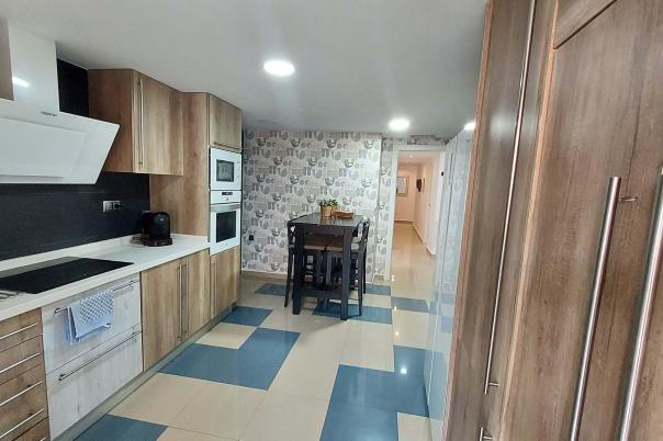 3 bed apartment in Dénia