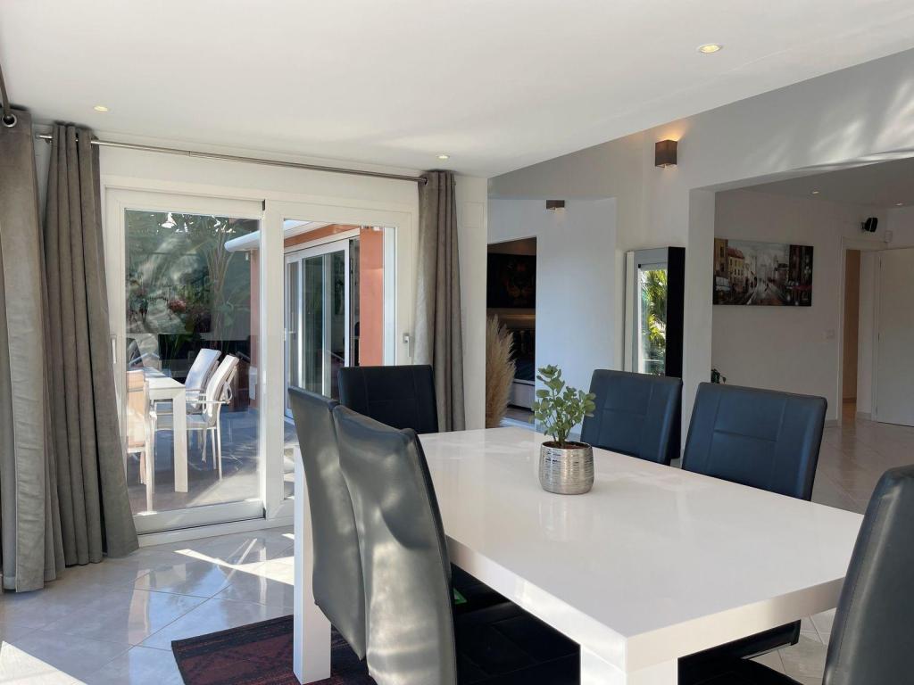 3 bed villa in Moraira