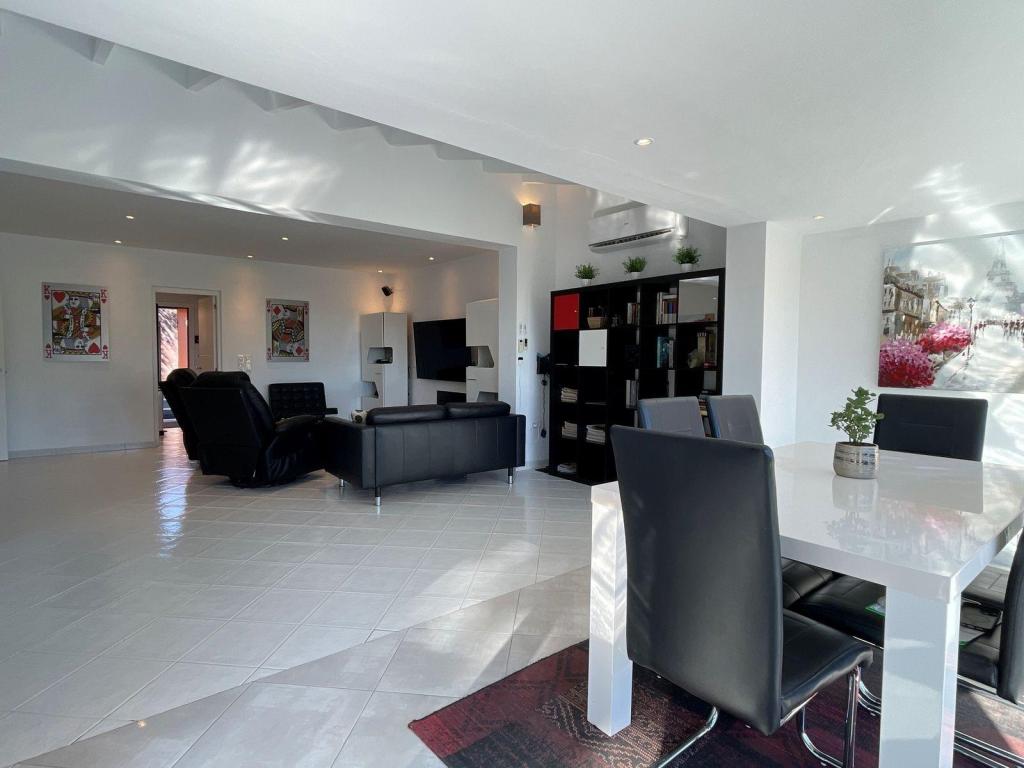 3 bed villa in Moraira