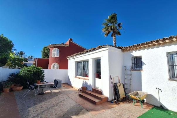 2 bed villa in Dénia