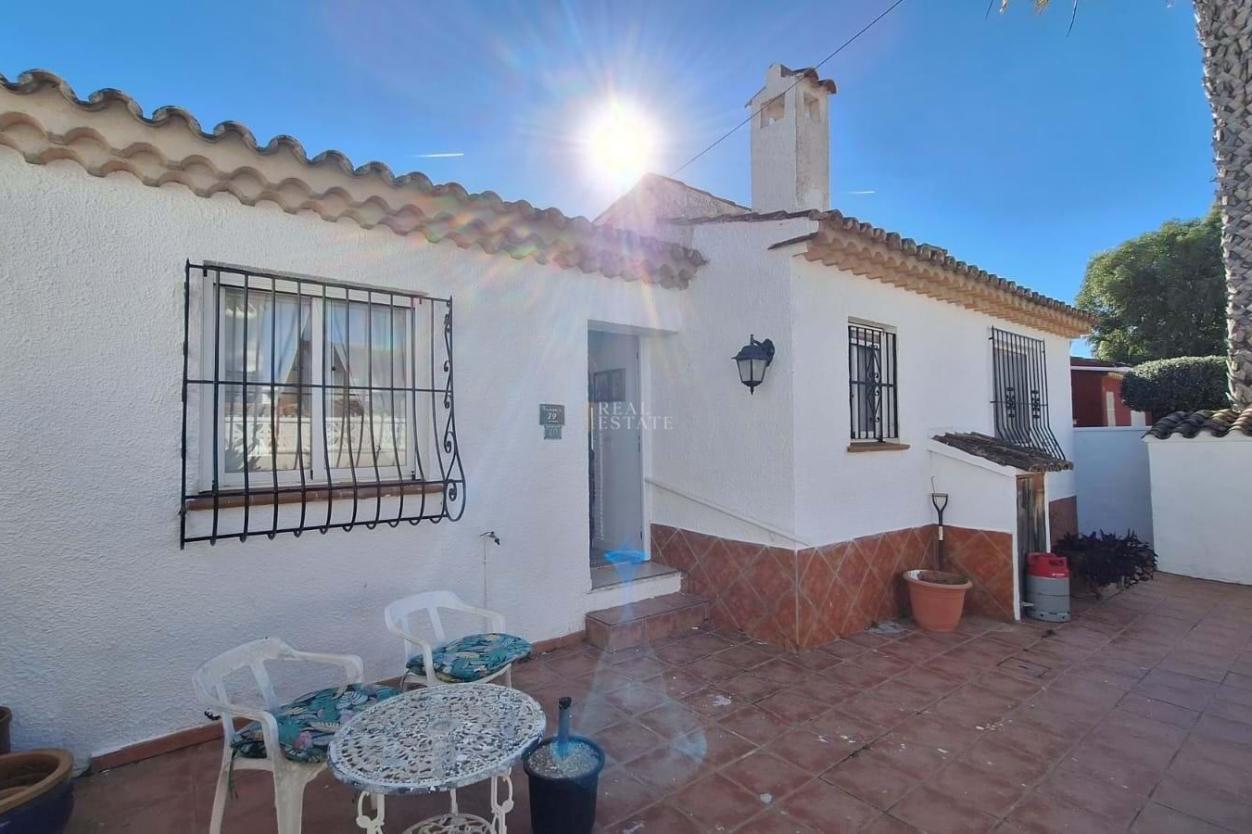 2 bed villa in Dénia