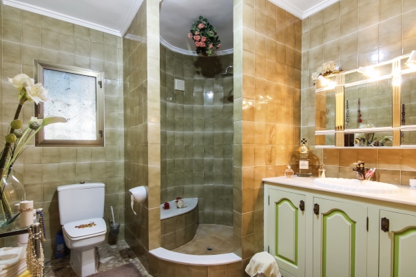 16 bed villa in Calp