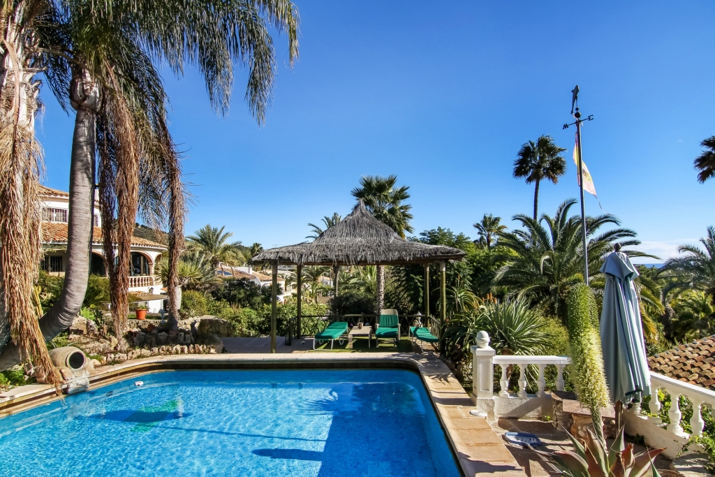 16 bed villa in Calp