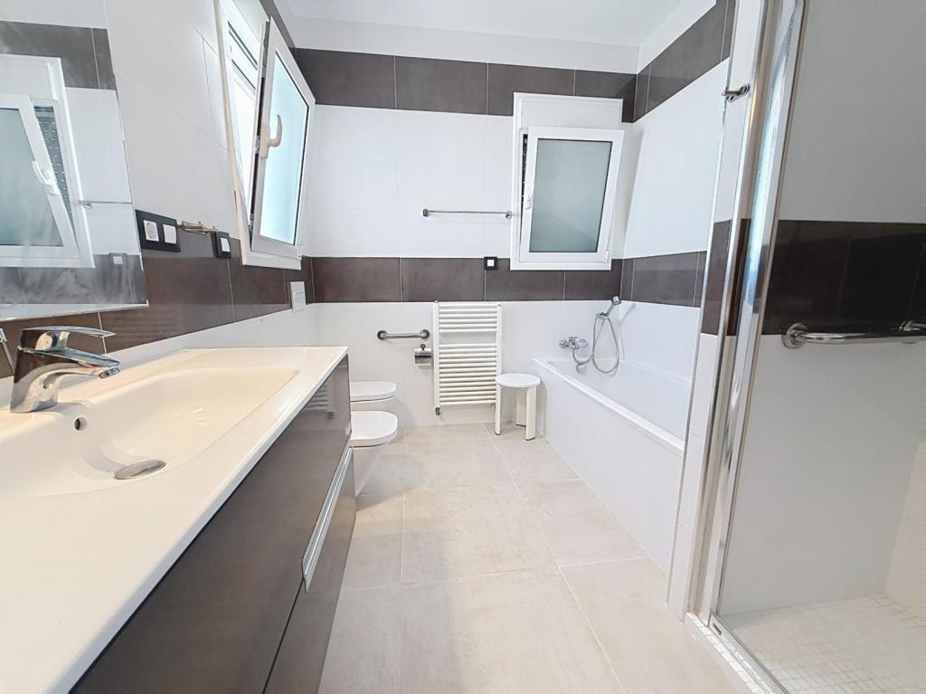 3 bed villas in Teulada