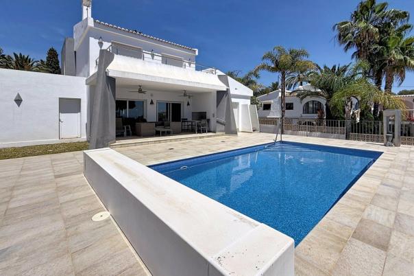 3 bed villas in Teulada