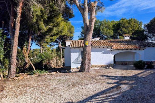 3 bed villa in Moraira