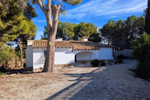 3 bed villa in Moraira