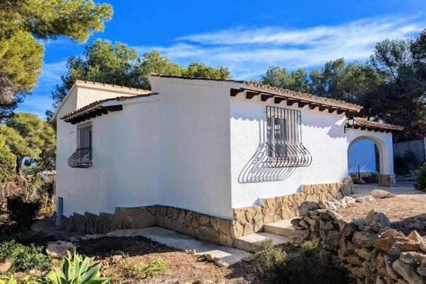 3 bed villa in Moraira